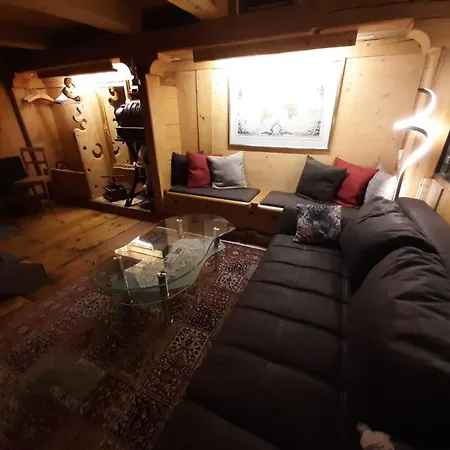 Apartment Kari's Schueuer By Interhome