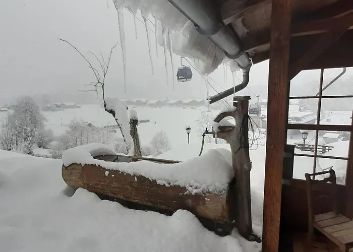 Kari's Schueuer By Interhome